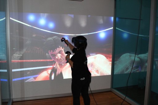 ꡼ No.007 | ë̵VRθߡSurvios Virtual Reality ArvcadeפָꥪץVRܥ󥰡Creed: Rise to Gloryפ򤵤äͷǤ