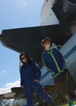 ꡼ No.001 | ROBOTICS;NOTES DaSHסZweiβΤOPơޡAvant Storyפ1121ȯ