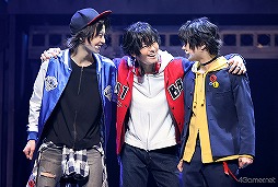 ���������꡼ No.004�Υ���ͥ������ / 4�ǥ��ӥ���󤬥Х��Х�������¼�������������2��14���ˤ˹Ԥ�줿�֥ҥץ��ơ����������ͤ��ݡ���