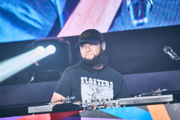 ���������꡼ No.046�Υ���ͥ������ / �֥ҥץޥ��׽�Υǥ��ӥ�����̥饤�֡��襳�ϥޡ��ǥ��ӥ��������DAY1��DAY2�θ�����ݡ��Ȥ����