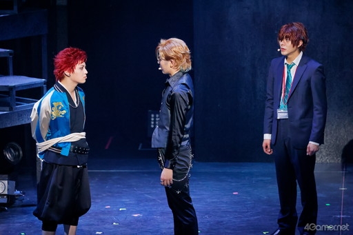 画像ギャラリー No.005のサムネイル画像 / 神宮寺 寂雷と天国 獄の因縁が描かれる「『ヒプノシスマイク -Division Rap Battle-』Rule the Stage《 Bad Ass Temple VS 麻天狼》」公開ゲネプロレポート