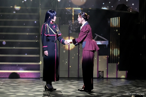 画像ギャラリー No.005のサムネイル画像 / 「『ヒプステ』-Ideal and Reality-」ゲネプロレポート。中王区で発生した爆発事件の真相と,国を背負う者たちの“覚悟”