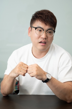 ���������꡼ No.004�Υ���ͥ������ / ï�Ǥ�ڤ�����ڤ��ȡ�������Ȥ��Ƥα�������ξΩ�������Ų������å� ����륦�������׳�ȯ�ԥ��󥿥ӥ塼