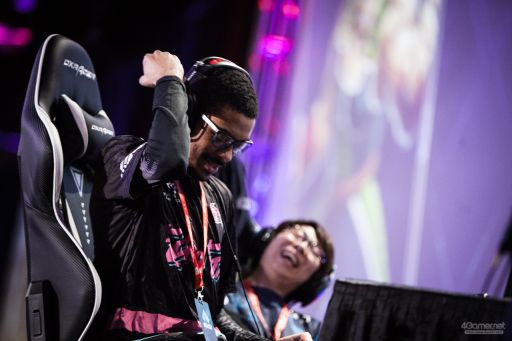 ꡼ No.054 | EVO2019ϡ֥ॹԡפʤ4ͥԤꤹEVO2019Day2TwitterޤȤᡣDay3˿ʤTOP8ϳʤ