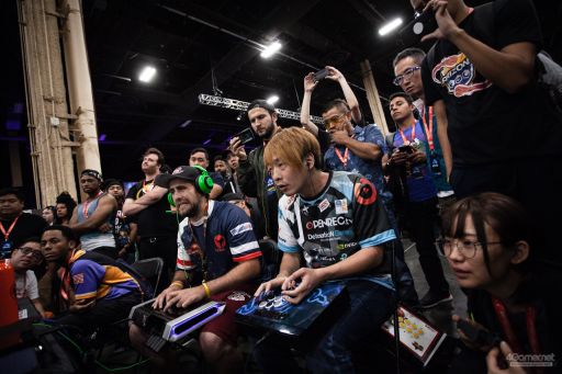 ꡼ No.108 | EVO2019ϡ֥ॹԡפʤ4ͥԤꤹEVO2019Day2TwitterޤȤᡣDay3˿ʤTOP8ϳʤ