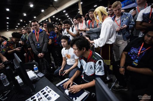 ꡼ No.117 | EVO2019ϡ֥ॹԡפʤ4ͥԤꤹEVO2019Day2TwitterޤȤᡣDay3˿ʤTOP8ϳʤ