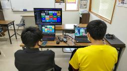 画像ギャラリー No.008のサムネイル画像 / 「ぷよぷよフューチャーカップ」第2回大会優勝は,愛知・小牧工科高校
