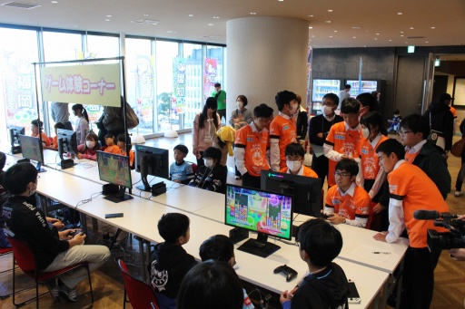 画像ギャラリー No.007のサムネイル画像 / 全国都道府県対抗eスポーツ選手権 2023 KAGOSHIMA「ぷよぷよeスポーツ」部門DAY1 現地レポート。鹿児島に全国の強豪が集結した