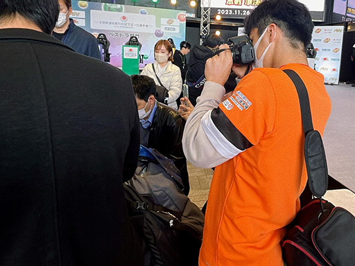 ���������꡼ No.013�Υ���ͥ������ / ��2023 KAGOSHIMA �פ�פ�����ס���񱿱Ĥ�����ä���100̾�Υ������륭�㥹�ȤλѤ��Ϥ�