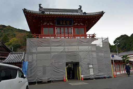 画像ギャラリー No.008のサムネイル画像 / 「ロマンシング佐賀2021」は“SAGA風呂”で温泉旅行だ! 3つの温泉地で立派なコラボモニュメントやドット絵マンホールを巡ろう