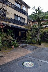 画像ギャラリー No.027のサムネイル画像 / 「ロマンシング佐賀2021」は“SAGA風呂”で温泉旅行だ! 3つの温泉地で立派なコラボモニュメントやドット絵マンホールを巡ろう