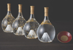 画像ギャラリー No.004のサムネイル画像 / 「萌酒ボックス」2周年記念イベントが開催。“徳正宗 桃”が登場