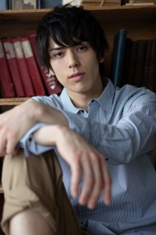 画像ギャラリー No.002のサムネイル画像 / 舞台「逆転裁判 -逆転のGOLD MEDAL-」のメインキャストが発表に。チケット先行抽選の受け付けは10月6日に開始