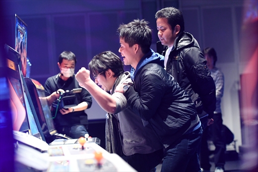 ꡼ No.075 | Ʈ2018-19 CHAMPIONS CARNIVALץեȥݡȡ10ʤĶ륢ɥȥǿƮޤ