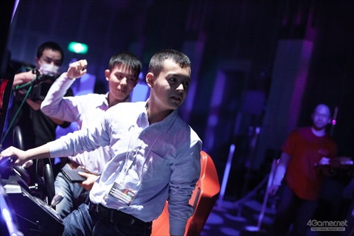 ꡼ No.128 | Ʈ2018-19 CHAMPIONS CARNIVALץեȥݡȡ10ʤĶ륢ɥȥǿƮޤ