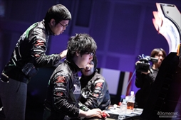 ꡼ No.175 | Ʈ2018-19 CHAMPIONS CARNIVALץեȥݡȡ10ʤĶ륢ɥȥǿƮޤ