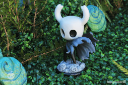 画像ギャラリー No.004のサムネイル画像 / 「Hollow Knight」,放浪者&ホーネットのフィギュアとアートブック付きCDが発売に