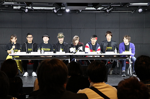 画像ギャラリー No.002のサムネイル画像 / 「リボルバーズエイト」の第2回公式生放送&公式オフ会の模様をレポート。衣装変更機能を使ったヒョウ柄の赤ずきんも先行公開