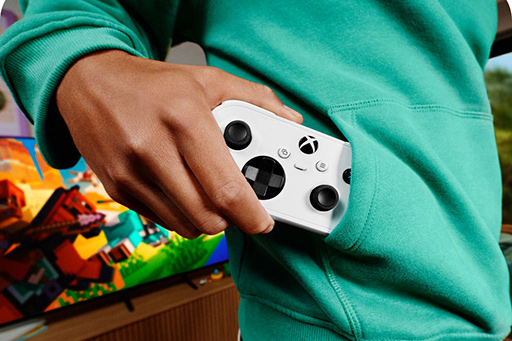 画像ギャラリー No.002のサムネイル画像 / ポケットにも楽に入るコンパクトなXBOX純正ゲームパッド「XBOX Nano Controller」が発表。税込8000円で予約受付中