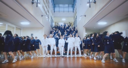 ���������꡼ No.001�Υ���ͥ������ / �֥�����ɥܡ��������פμ���Τ�UNIONE�Ρ��Ŀ���˥���פ˷���