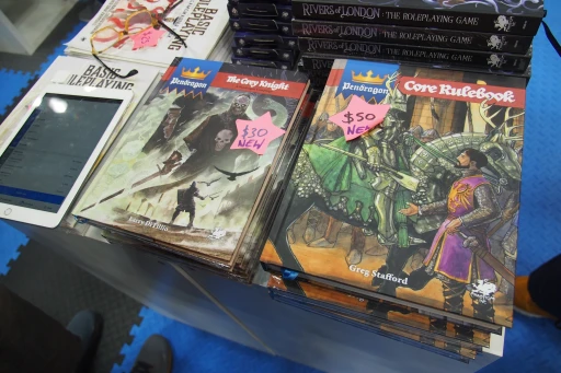 ꡼ No.005 | D&D5eΩԤλǡRuneQuestפ˲ΤChaosiumĹJeff Richardʹ줫20ǯɼԥץ쥼Ȥ