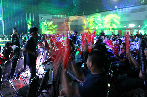 ���������꡼ No.008�Υ���ͥ������ / ���ޥ۸����ܳ�MOBA�������з� -Arena of Valor-�ס������ǳ��Ť��줿�������Υ�ݡ��Ȥ��Ϥ�