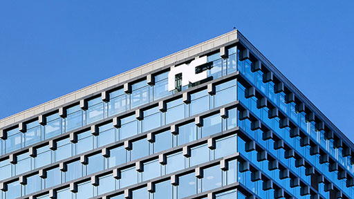 ���������꡼ No.001�Υ���ͥ������ / ��AION2�פ������ץ���������Ѥ���7̾�����ʤ���롣����ʱ��Ĥ䥲������кѤ˿���ʱƶ���Ϳ�����Ȥ��ƶ��Ť��б���Ƨ���ڤ�