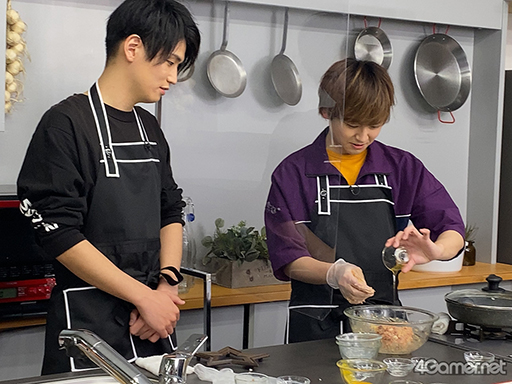 ꡼ No.005 | ֤󥹥CAFE CINNAMON ˥å2Ͽݡȡҹ¾ʿ󤬥ϥСĩ