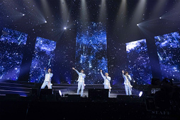 画像ギャラリー No.019のサムネイル画像 / 7月17日,18日に開催された「あんさんぶるスターズ!! Starry Stage 4th -Star's Parade-」の公式レポート&写真が公開