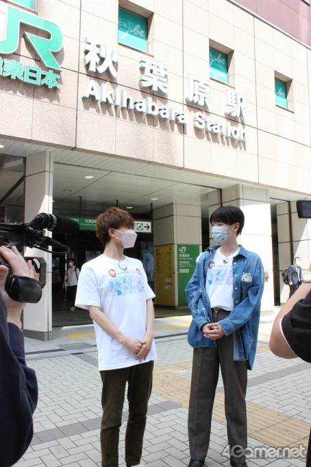 画像ギャラリー No.001のサムネイル画像 / 「あんさんぶるスターズ!!ストア」が秋葉原にオープン! 「あんスタグッズおはなし団」特別回の店舗ロケをフォトレポート&ミニインタビュー