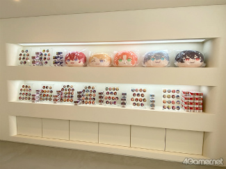 画像ギャラリー No.019のサムネイル画像 / 「あんさんぶるスターズ!!ストア」が秋葉原にオープン! 「あんスタグッズおはなし団」特別回の店舗ロケをフォトレポート&ミニインタビュー