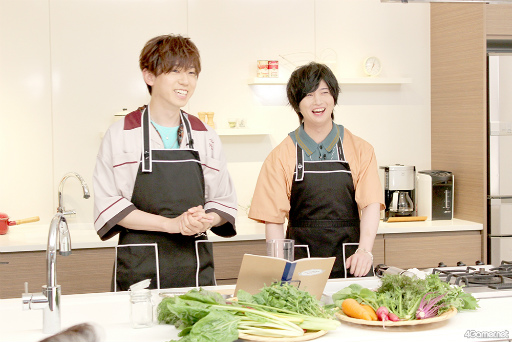 画像ギャラリー No.003のサムネイル画像 / 「あんスタ!!」配信番組「CAFE CINNAMON ニキズキッチン」第17回フォトレポート。収録後インタビューをお届け