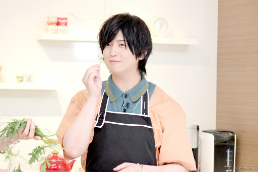 画像ギャラリー No.016のサムネイル画像 / 「あんスタ!!」配信番組「CAFE CINNAMON ニキズキッチン」第17回フォトレポート。収録後インタビューをお届け