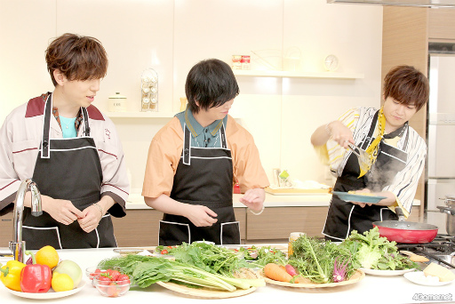 画像ギャラリー No.020のサムネイル画像 / 「あんスタ!!」配信番組「CAFE CINNAMON ニキズキッチン」第17回フォトレポート。収録後インタビューをお届け