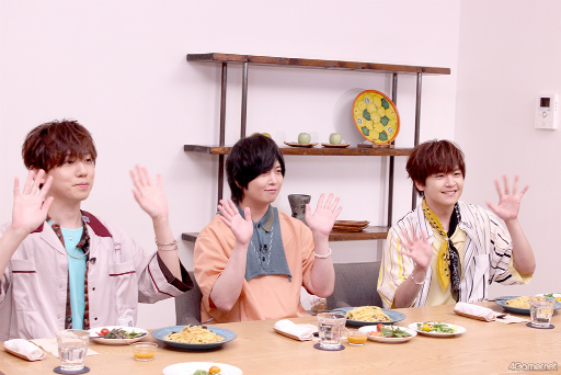 画像ギャラリー No.028のサムネイル画像 / 「あんスタ!!」配信番組「CAFE CINNAMON ニキズキッチン」第17回フォトレポート。収録後インタビューをお届け