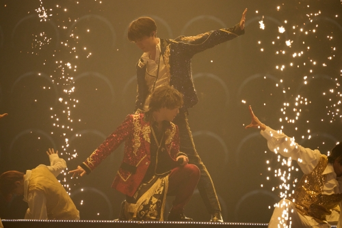 画像ギャラリー No.006のサムネイル画像 / フルキャスト出演! 色彩が弾けるような花々が咲き誇る最高に輝く3日間。「スタフォニ」4th 全公演レポート