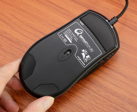 画像ギャラリー No.007のサムネイル画像 / PMW3389光学センサー搭載のQPAD製ワイヤードマウス「DX-30」が国内発売