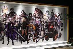 ���������꡼ No.030�Υ���ͥ������ / �֥������ʥ��� 5th Anniversary Fes.��With You�١ץ�ݡ��ȡ�¿���Ρȥɥ������ɤ�����ˬ�줿���ˤϡ�¿�̤ʥ��ȥ饯������Ÿ��ʪ���о�