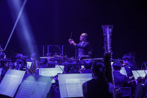 Galeria de imagens No.005 Imagens / relatórios de miniatura sobre a apresentação noturna do concerto de cinema