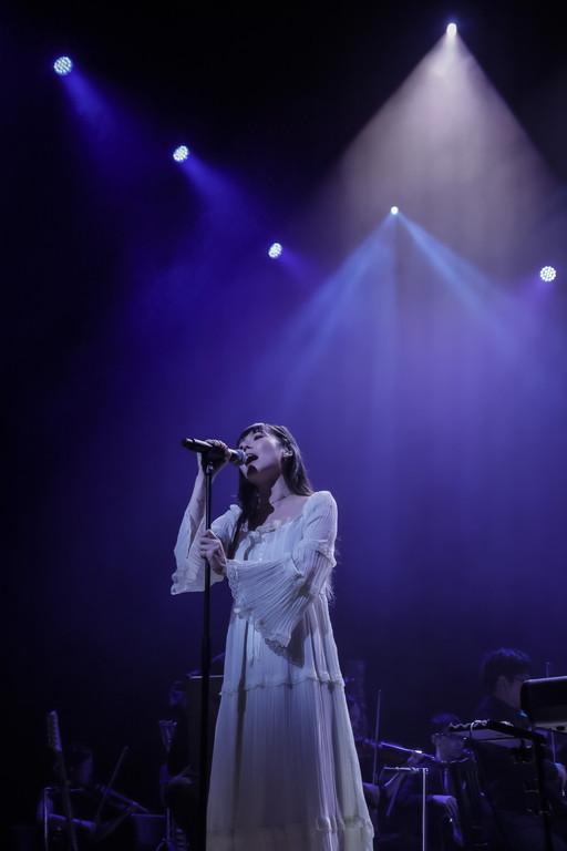 Imagens de miniatura da Galeria de Imagens No. 017 / Relatório sobre a apresentação noturna do concerto de cinema