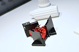 ���������꡼ No.022�Υ���ͥ������ / �֥������ʥ��ġ�6��ǯ��ǰ���٥�ȥ�ݡ�����ε���Х롼��ϥܥ�Ũ�Υ��������ƥ�����Ϥ�Ƹ�����������ޤ�Ÿ��