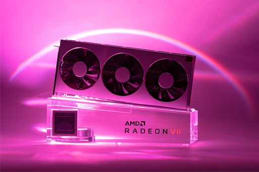 画像集#002のサムネイル/「Radeon VII」レビュー。世界初の「7nm，16GB HBM2，1TB/s」なゲーマー向けGPUはRTX 2080に勝てるか