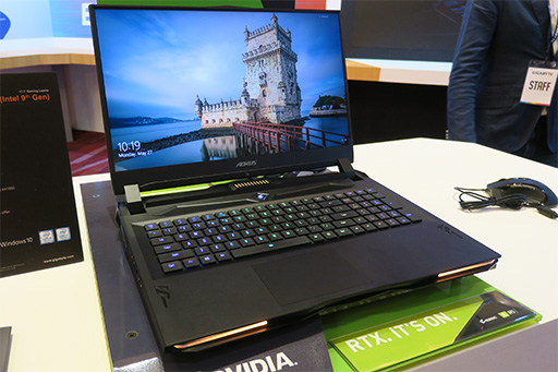 GIGABYTE AERO 15 4K有機ELパネル採用ノートパソコン・All Intel Inside/Mi イベントレポートGIGABYTE、4K有機EL搭載の15.6型ゲーミングノート
