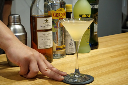 画像ギャラリー No.007のサムネイル画像 / 俺のコラボカフェ:Menu 005 FFシリーズの「エーテル」をイメージしたカクテルで,社会人のMPを回復したい