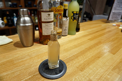 画像ギャラリー No.008のサムネイル画像 / 俺のコラボカフェ:Menu 005 FFシリーズの「エーテル」をイメージしたカクテルで,社会人のMPを回復したい