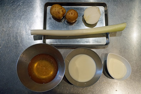 画像ギャラリー No.004のサムネイル画像 / 俺のコラボカフェ:Menu 006 「ロックマン」の体力回復アイテム「E缶」に挑戦