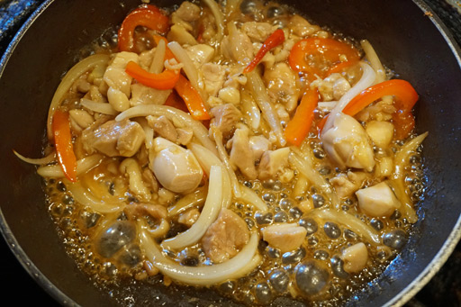 画像ギャラリー No.008のサムネイル画像 / 俺のコラボカフェ:Menu 007 「バイオハザード」のグリーンハーブを使った絶品エスニック飯