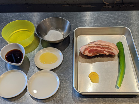 画像ギャラリー No.001のサムネイル画像 / 俺のコラボカフェ:Menu 014 「ペルソナ4」で自称特別捜査隊の胃袋を掴む「肉丼」