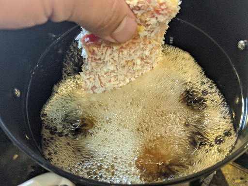 画像ギャラリー No.006のサムネイル画像 / 俺のコラボカフェ:Menu 016 お待たせしました。夕飯は「PUBG」のドン勝作りにチャレンジ