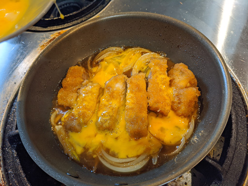 画像ギャラリー No.009のサムネイル画像 / 俺のコラボカフェ:Menu 016 お待たせしました。夕飯は「PUBG」のドン勝作りにチャレンジ